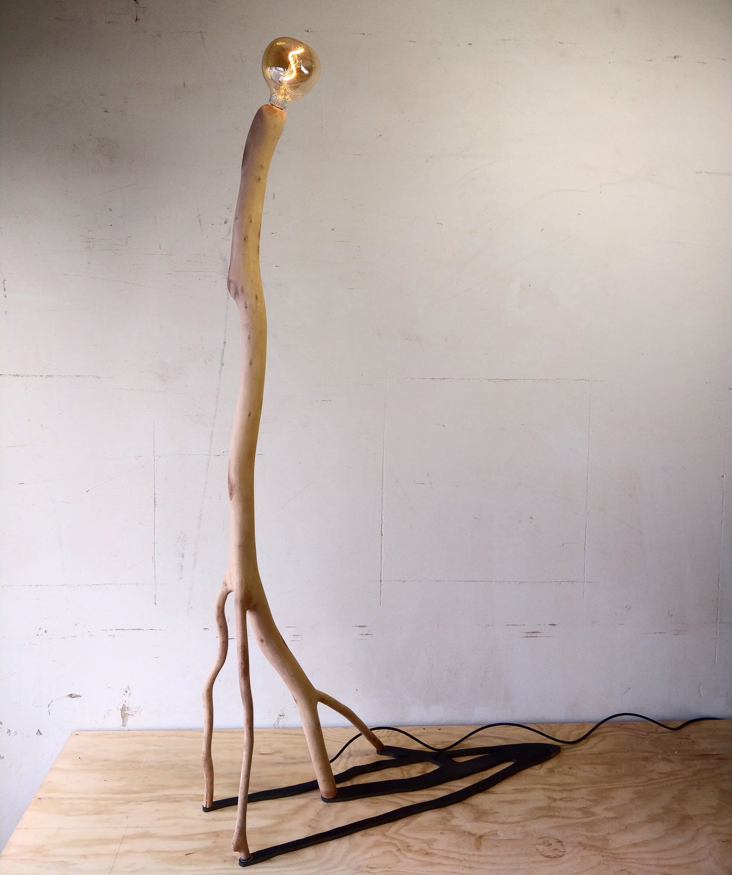 "Lamp 6 Creature" 2020